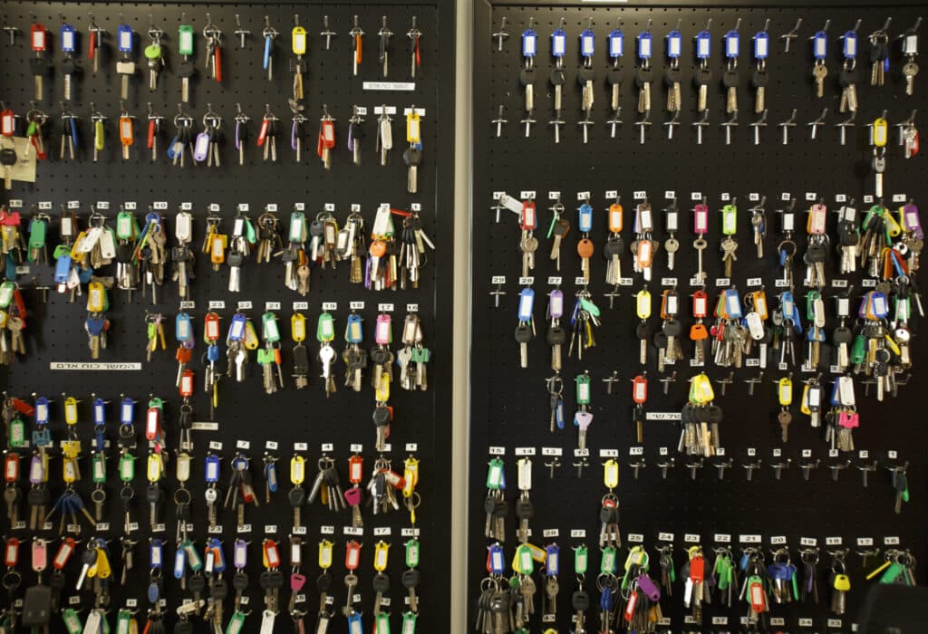 חומי ניהול נכסים